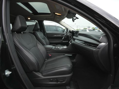 Used 2025 INFINITI QX60 Luxe AWD/4WD image 45