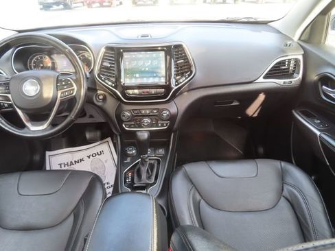 Used 2021 Jeep Cherokee Limited w/ Trailer Tow Group AWD/4WD image 28