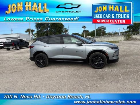 Used 2025 Chevrolet Blazer RS w/ Driver Confidence II Package image 13