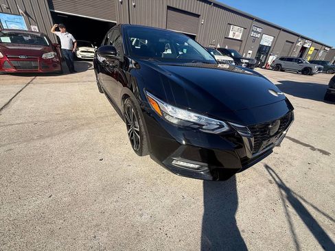 Used 2020 Nissan Sentra SR image 13
