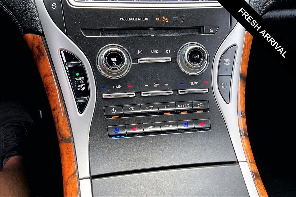 Used 2019 Lincoln Nautilus Reserve AWD/4WD image 16