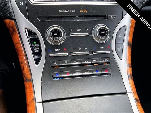 Used 2019 Lincoln Nautilus Reserve AWD/4WD image 16