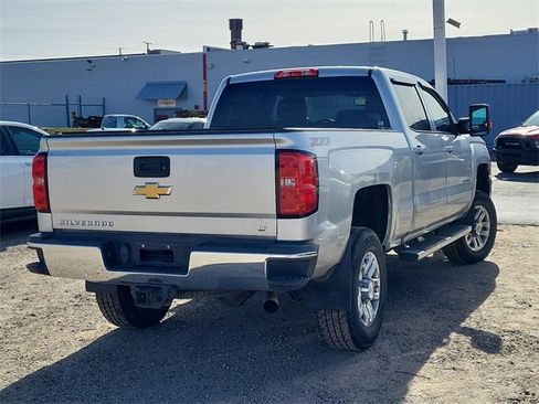Used 2016 Chevrolet Silverado 2500 LT w/ LT Convenience Package image 10