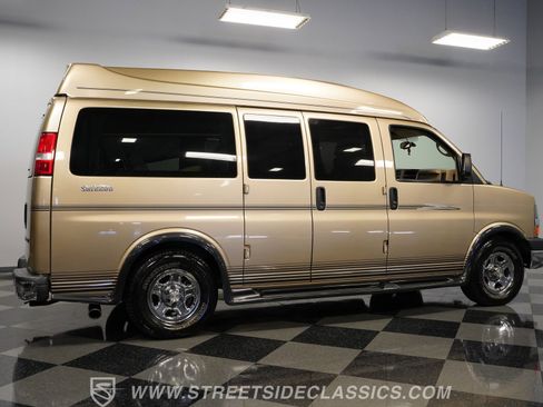 Used 2006 Chevrolet Express 1500 w/ Preferred Equipment Group image 13