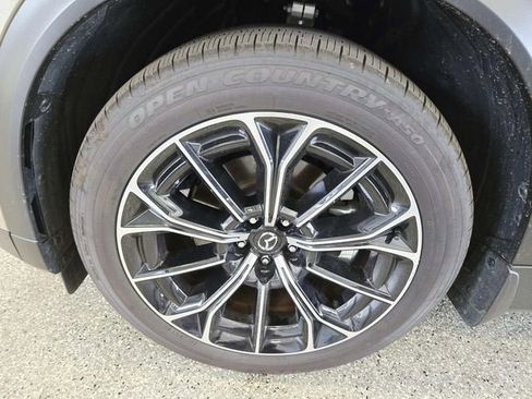 Certified 2025 MAZDA CX-70 Plug-In Hybrid w/ Premium Plus image 15