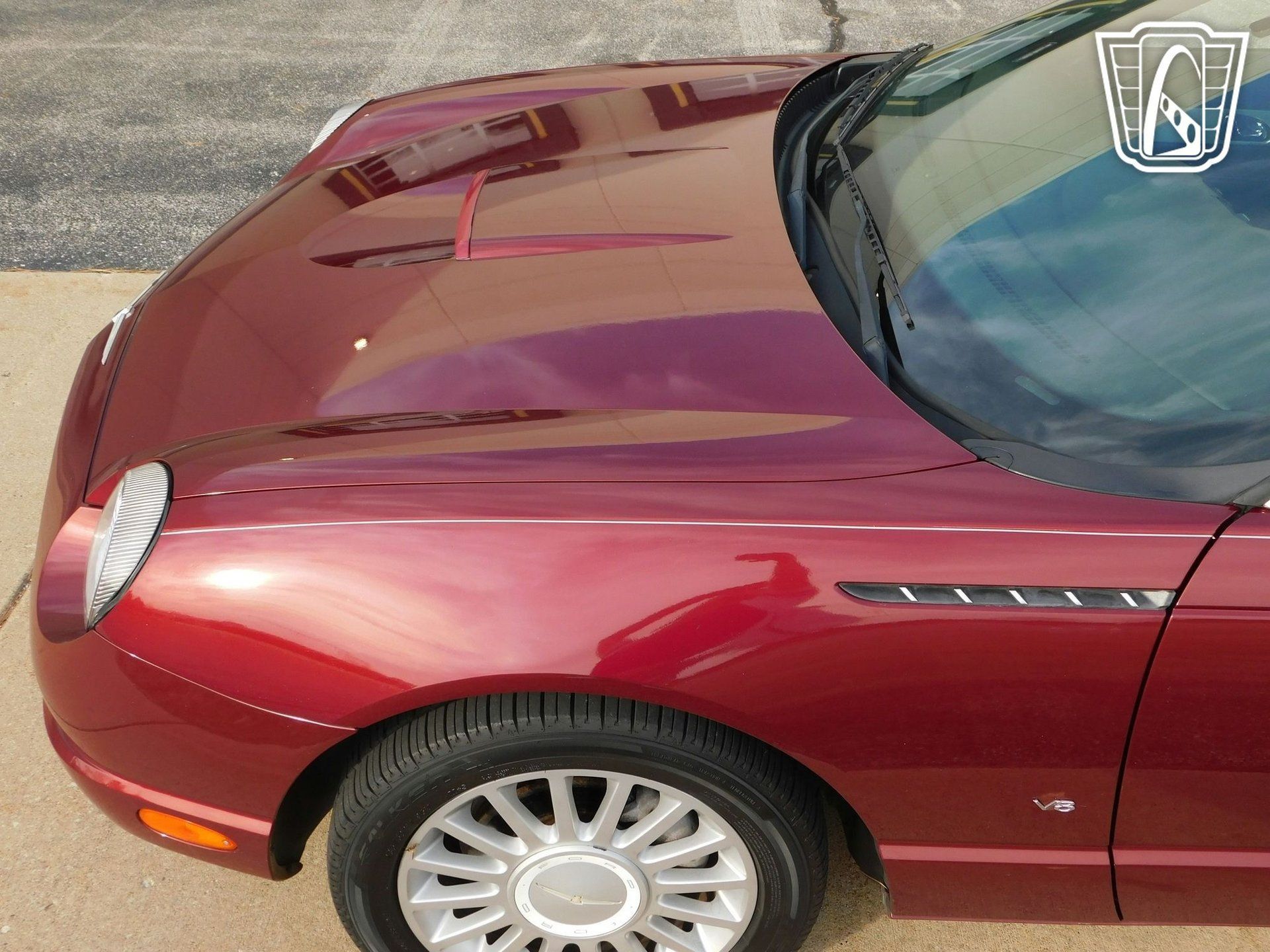 Used 2004 Ford Thunderbird RWD image 31
