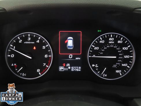 Used 2024 Subaru Crosstrek 2.5i Limited w/ Crosstrek Mirror Package image 14