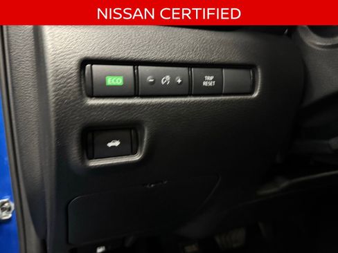 Certified 2024 Nissan Sentra SV image 24
