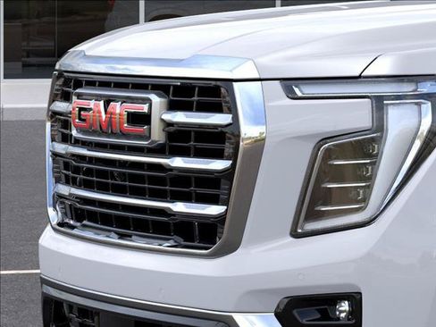 New 2026 GMC Yukon XL Elevation w/ Elevation Premium Package RWD image 13