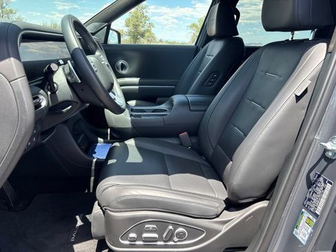 Certified 2026 Hyundai Palisade Calligraphy AWD/4WD image 11
