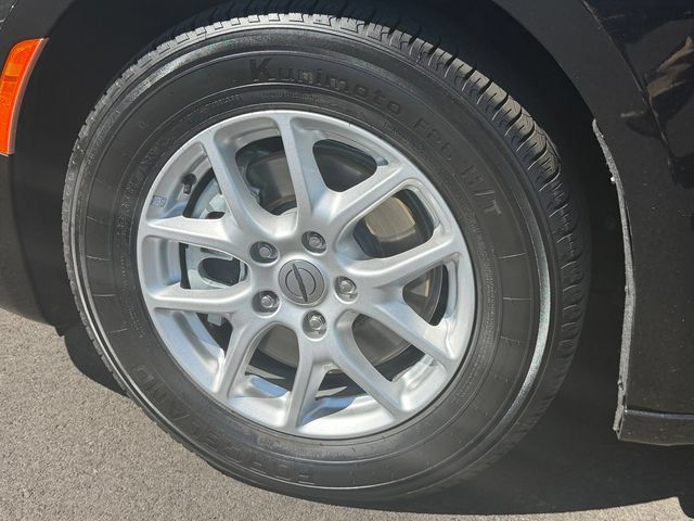 Used 2022 Chrysler Pacifica Touring-L FWD image 28