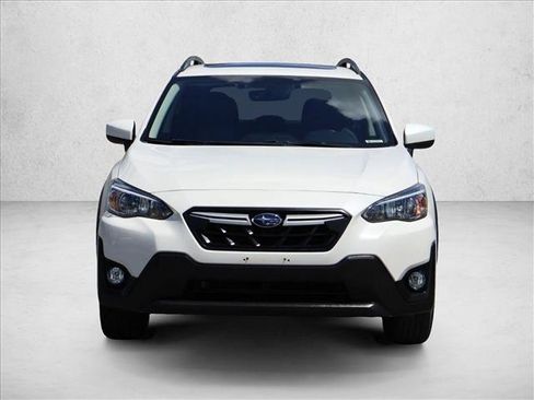 Used 2021 Subaru Crosstrek 2.0i Premium w/ Moonroof Package AWD/4WD image 2