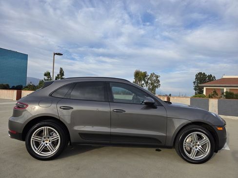 Used 2016 Porsche Macan S AWD/4WD image 6