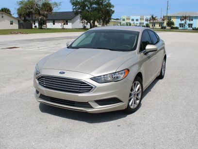 Used 2017 Ford Fusion SE
