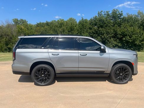 Used 2023 Cadillac Escalade Sport w/ LPO, ONYX Package AWD/4WD image 6