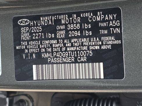 New 2026 Hyundai Elantra Limited image 34