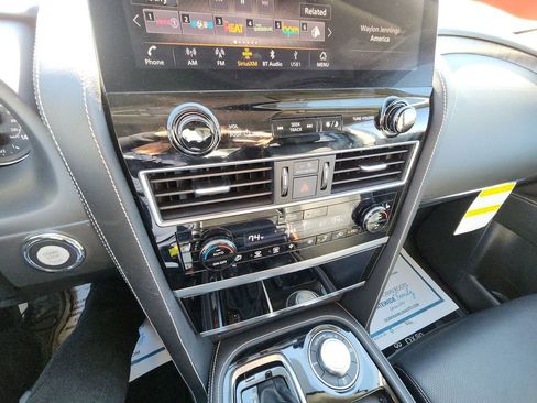 Used 2024 INFINITI QX80 Premium Select w/ Cargo Package image 18