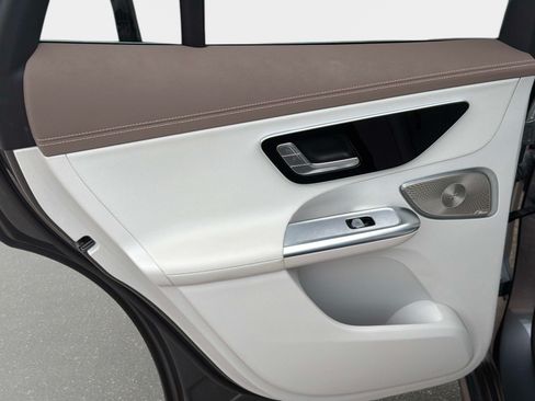 Certified 2023 Mercedes-Benz EQE 350+ SUV image 12
