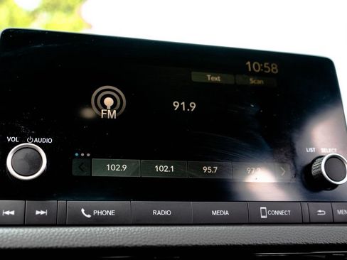 Used 2024 Honda Civic Sport image 31