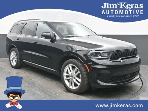 Used 2023 Dodge Durango GT image 1