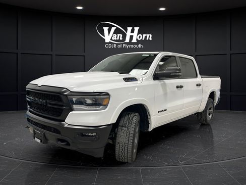 Used 2023 RAM 1500 Big Horn AWD/4WD image 3