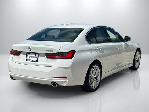 Used 2025 BMW 330i Sedan RWD image 5