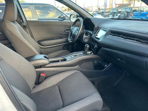 Used 2022 Honda HR-V Sport image 14