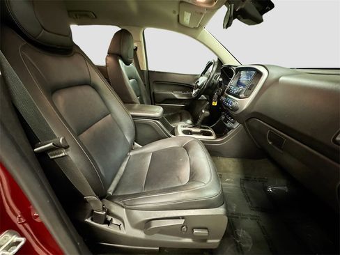 Used 2018 Chevrolet Colorado LT w/ Luxury Package, Chrome image 34