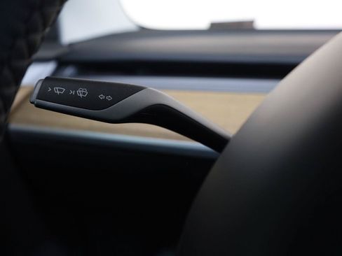 Used 2022 Tesla Model 3 Long Range AWD/4WD image 31