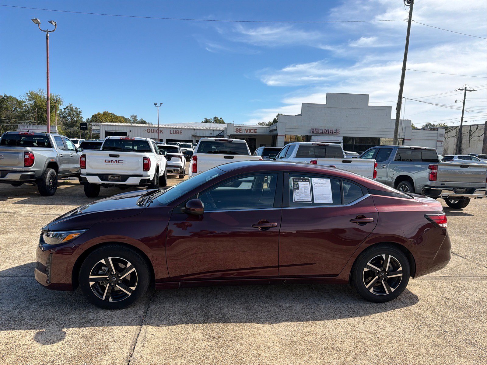 Used 2025 Nissan Sentra SV FWD image 3