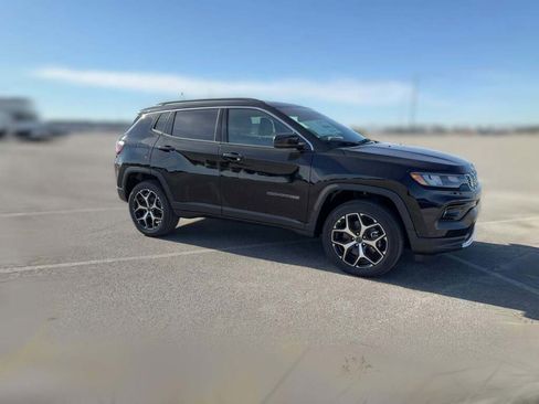 New 2026 Jeep Compass Limited image 15
