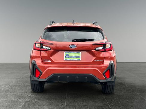 Used 2024 Subaru Crosstrek 2.0i Premium w/ Crosstrek Mirror Package AWD/4WD image 6
