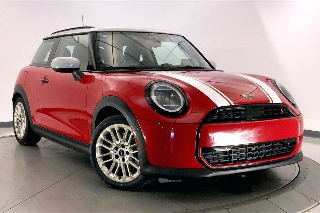 Certified 2025 MINI Cooper S FWD image 1