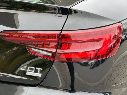 Used 2018 Audi A4 2.0T Ultra Premium Plus w/ Premium Plus Package FWD image 33