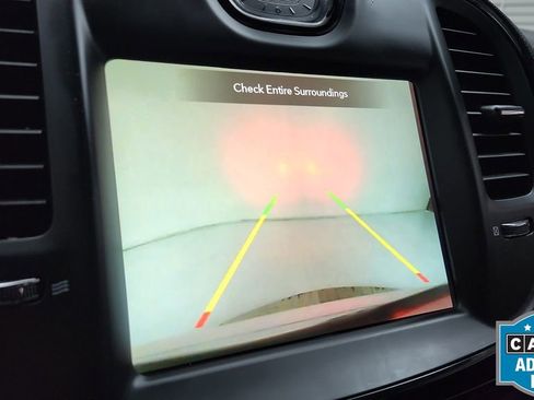 Used 2021 Chrysler 300 S image 69