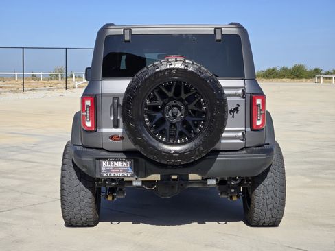 Used 2023 Ford Bronco Badlands AWD/4WD image 7