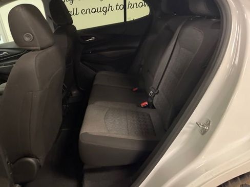 Used 2024 Chevrolet Equinox LT image 28