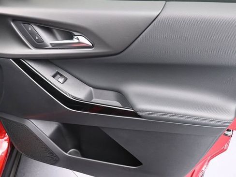 New 2026 Chevrolet Equinox LT FWD image 34