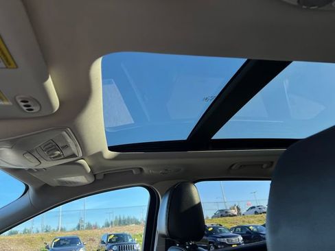 Used 2014 Ford Escape Titanium w/ Equipment Group 401A image 28