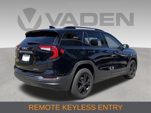 Used 2022 GMC Terrain AT4 w/ Infotainment Package II AWD/4WD image 5