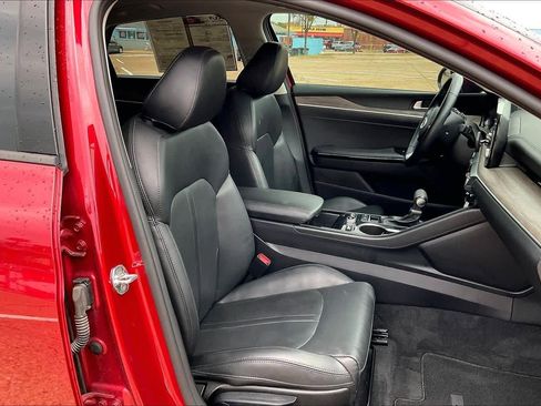 Used 2021 Kia K5 EX image 12
