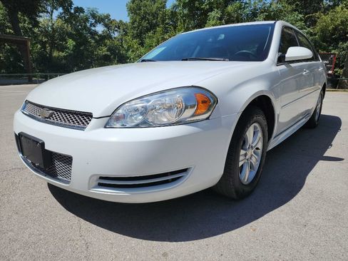 Used 2014 Chevrolet Impala Limited LS FWD image 3