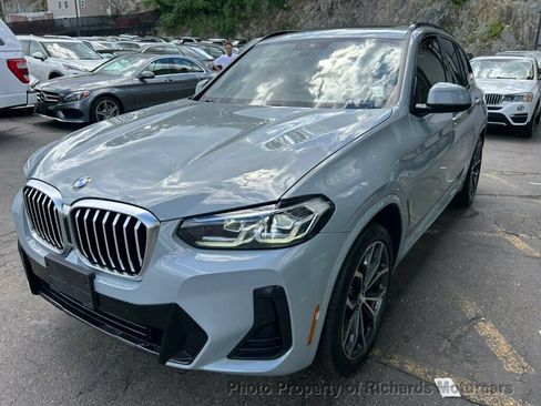 Used 2022 BMW X3 xDrive30i AWD/4WD image 5