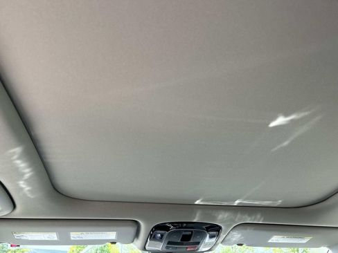 New 2026 Hyundai Tucson Limited image 28