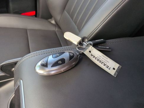 Used 2025 Hyundai Santa Fe XRT AWD/4WD image 34