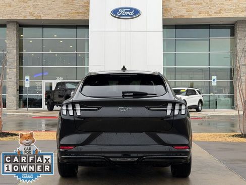 Used 2024 Ford Mustang Mach-E Premium image 22