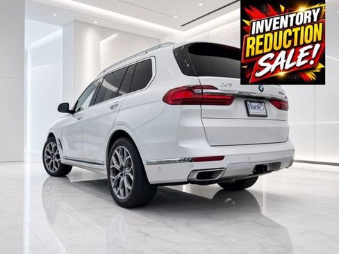 Used 2022 BMW X7 xDrive40i w/ Premium Package AWD/4WD image 10