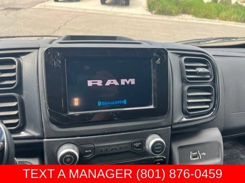 Used 2025 RAM ProMaster 2500 w/ Convenience Group FWD image 17