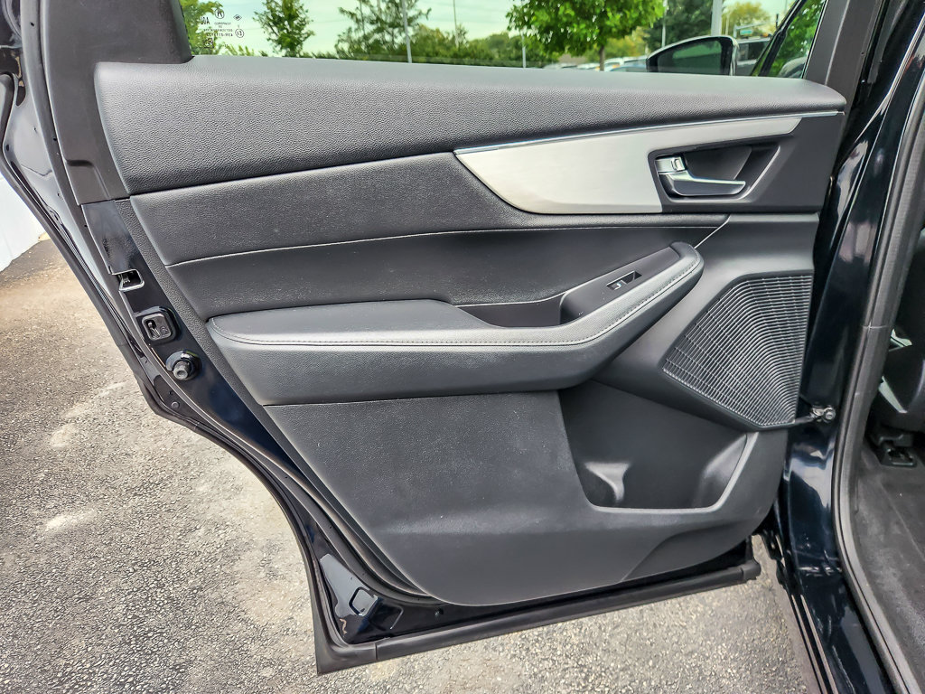 Used 2023 Acura MDX SH-AWD image 17