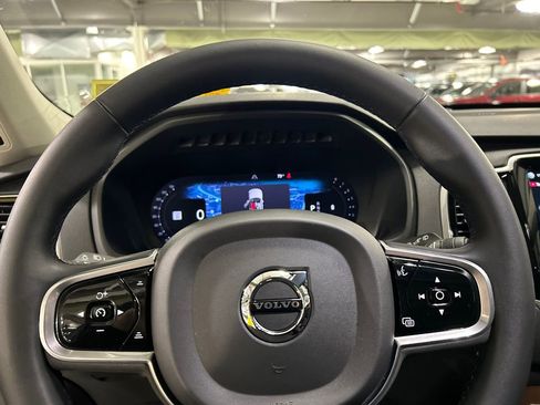 Certified 2023 Volvo XC90 B6 Plus w/ Protection Package Premier AWD/4WD image 12